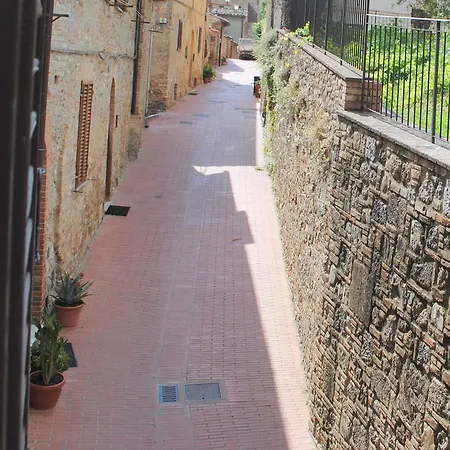 La Casa Dei Vezzi Pensionat